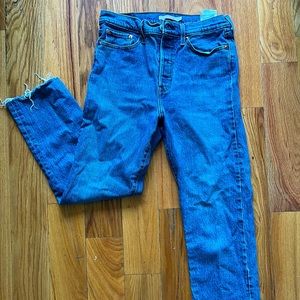 Levi’s premium wedgie straight jeans